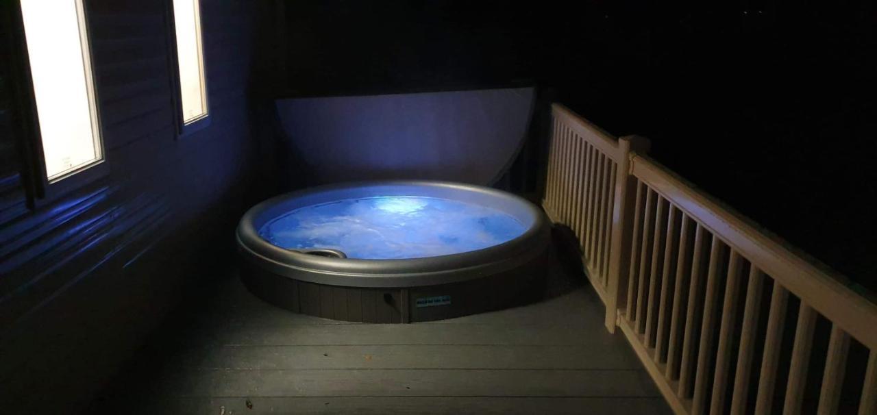 Ksr Hot Tub Holiday Home At Tattershall Lakes Kültér fotó